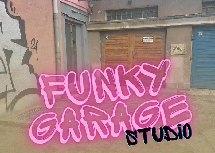 Funky Garage * グダニスク